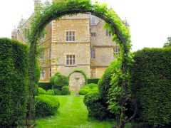 Arch at Chastleton House Garden