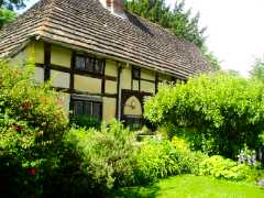 Priest
                        House at West Hoathly